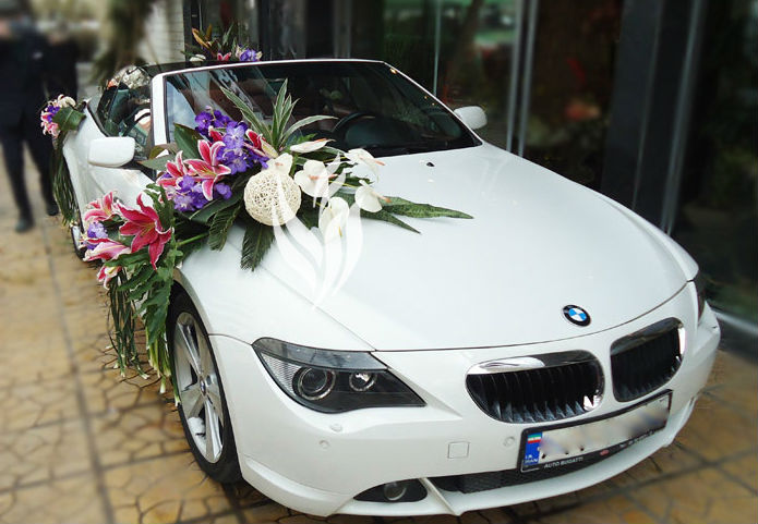 قیمت کرایه یک شب ماشین عروس چند است؟!