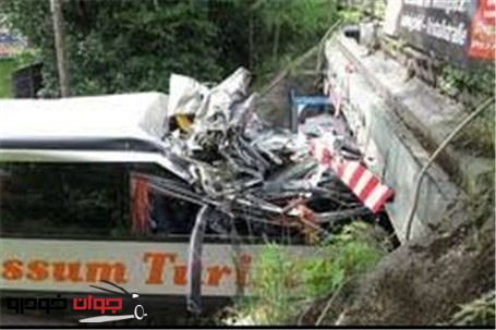 ۳۸ کشته ، در سانحه رانندگی  سوزایلند