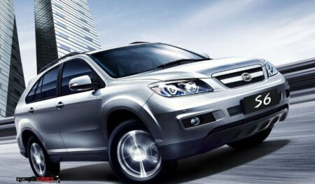 BYD S6