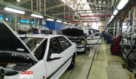 خط تولید پژو پارس در ایران خودرو