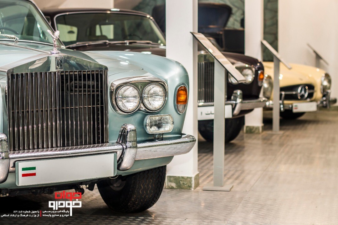 نگینی در دل کاخ/ گزارشی از موزه خودروهای تاریخی مجموعه سعد آباد