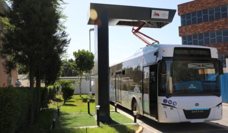 اتوبوس برقی