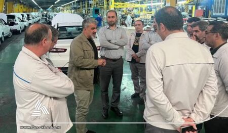 بازدید مدیرعامل پارس‌خودرو از خطوط تکمیل‌کاری محصولات