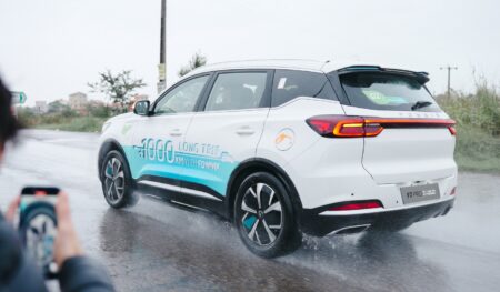 فونیکس NEV